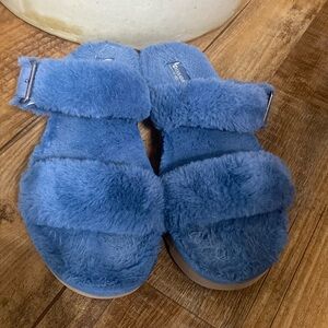 Koolaburra by Ugg slate blue Furr-ah faux fur slippers size 11